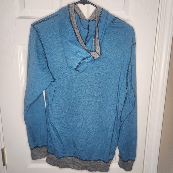 Blue and Gray Men's Sweater - Picture 2 of 2